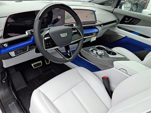 2025 Cadillac OPTIQ Vehicle Photo in ALLENTOWN, PA 18103-7399