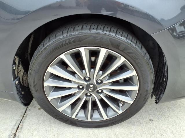 2017 Kia Cadenza Vehicle Photo in Tampa, FL 33612