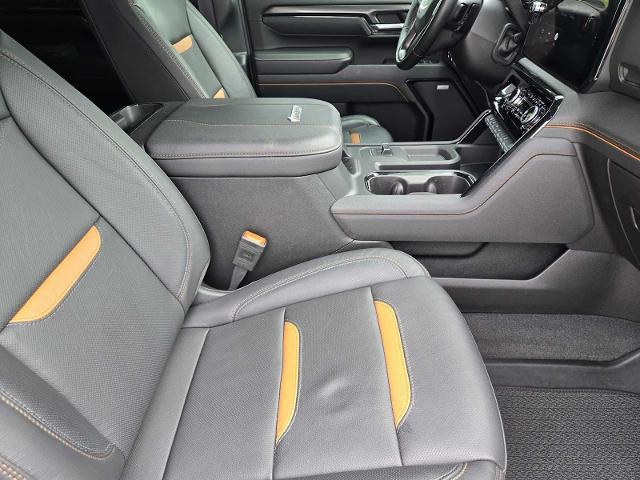 2025 GMC Sierra 3500HD Vehicle Photo in DENTON, TX 76210-9321
