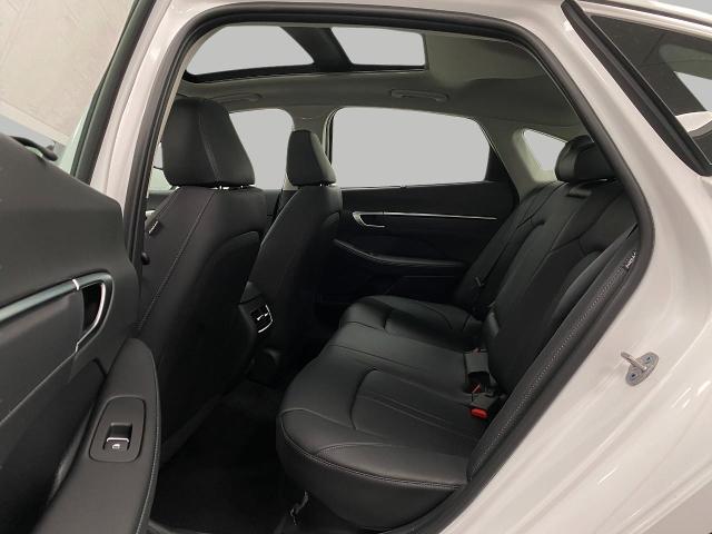 2025 Hyundai SONATA Hybrid Vehicle Photo in Appleton, WI 54913