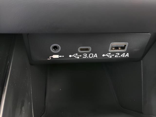 2025 Subaru Outback Vehicle Photo in Green Bay, WI 54304