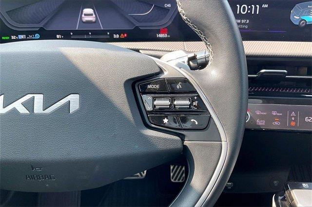 2023 Kia EV6 Vehicle Photo in INDEPENDENCE, MO 64055-1314