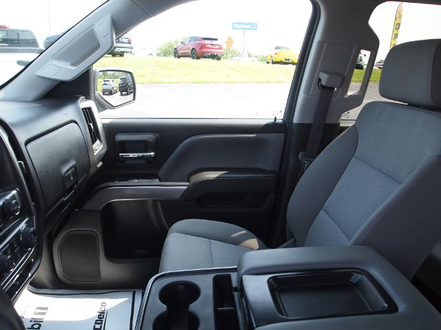 2017 Chevrolet Silverado 1500 Vehicle Photo in MADISON, IN 47250-1611