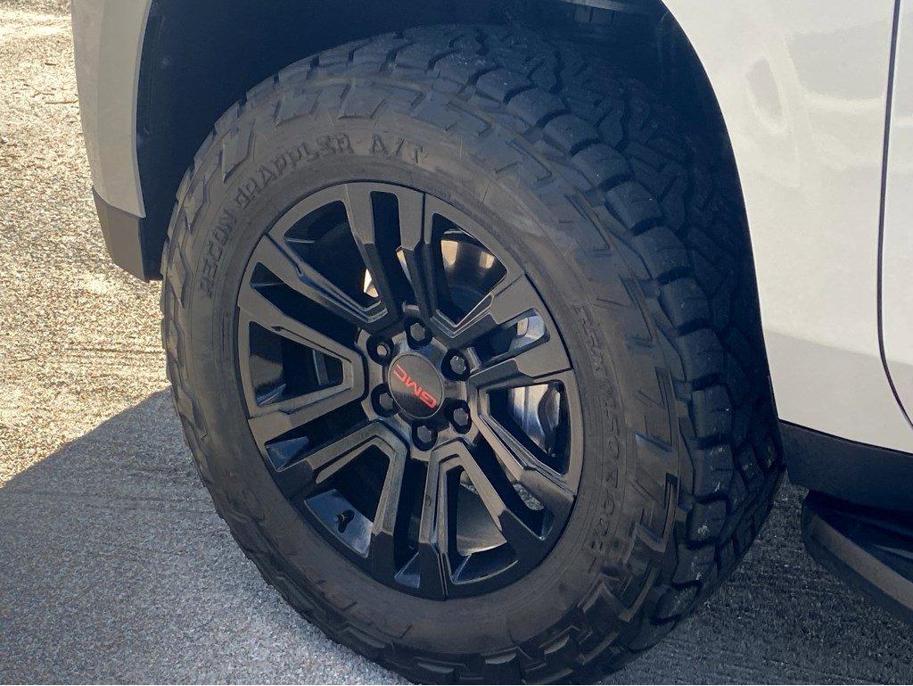 2023 GMC Yukon Vehicle Photo in SAVANNAH, GA 31406-4513