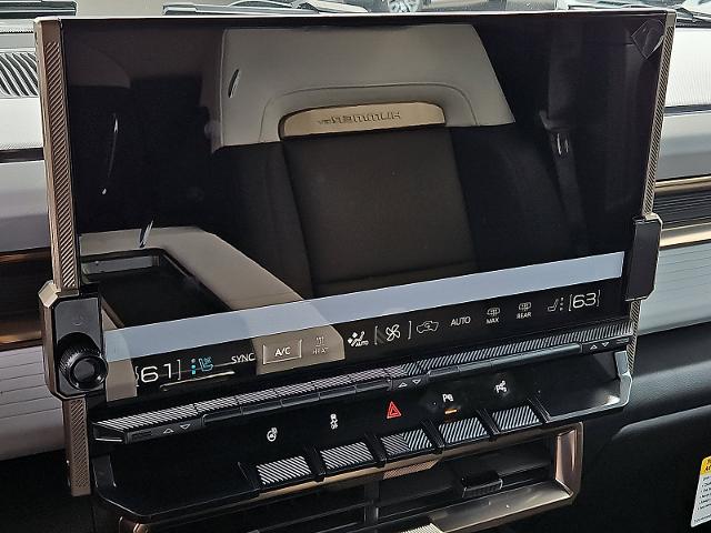 2025 GMC HUMMER EV Pickup Vehicle Photo in TREVOSE, PA 19053-4984