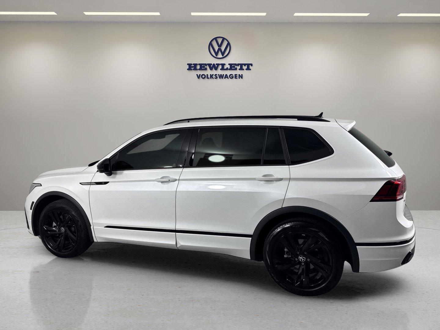 2023 Volkswagen Tiguan Vehicle Photo in Georgetown, TX 78626