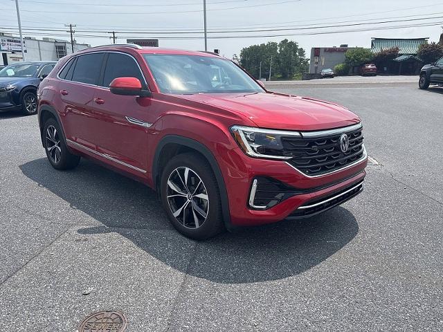 2024 Volkswagen Atlas Cross Sport Vehicle Photo in HARRISBURG, PA 17111-1033