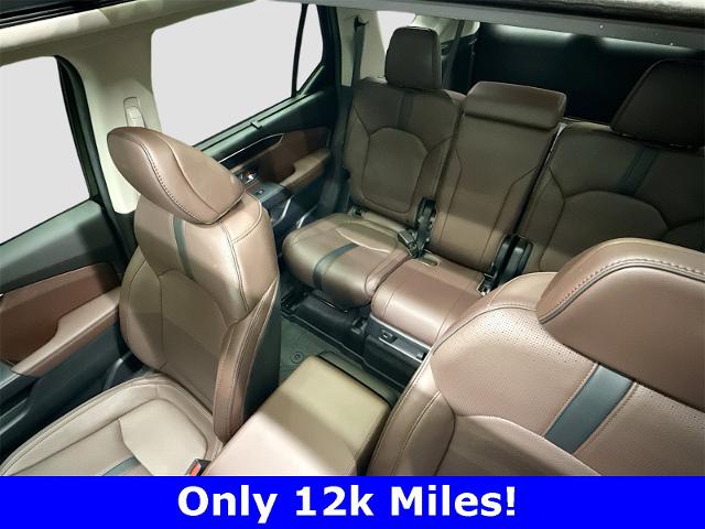 2024 Honda Pilot Vehicle Photo in EVERETT, WA 98203-5662