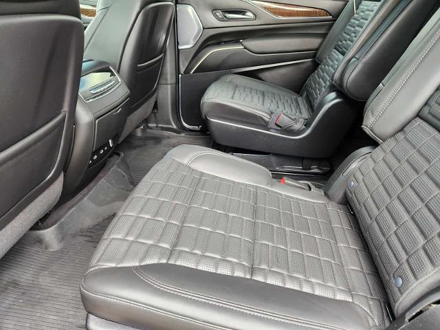 2024 Cadillac Escalade ESV Vehicle Photo in DENTON, TX 76210-9321