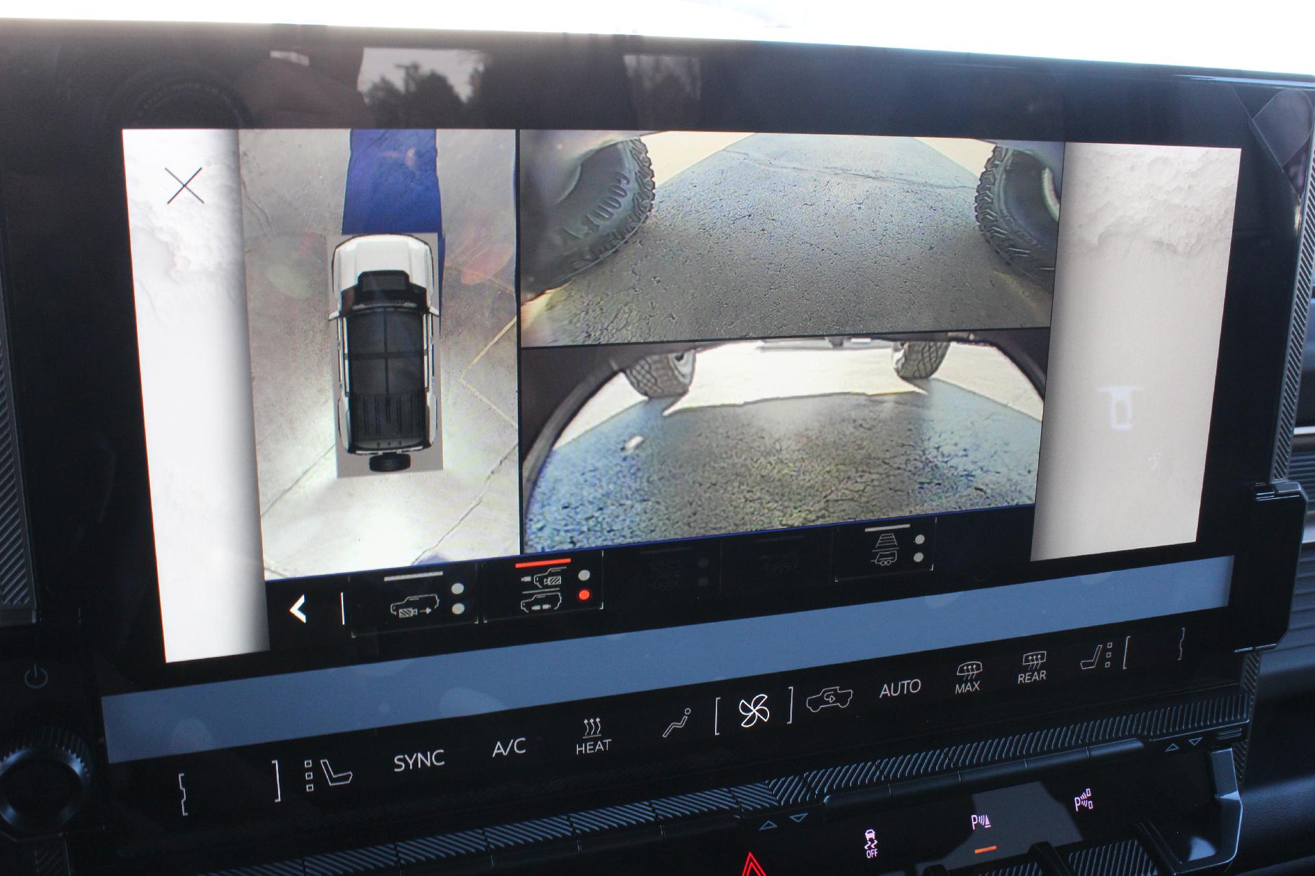2025 GMC HUMMER EV SUV Vehicle Photo in AURORA, CO 80012-4011