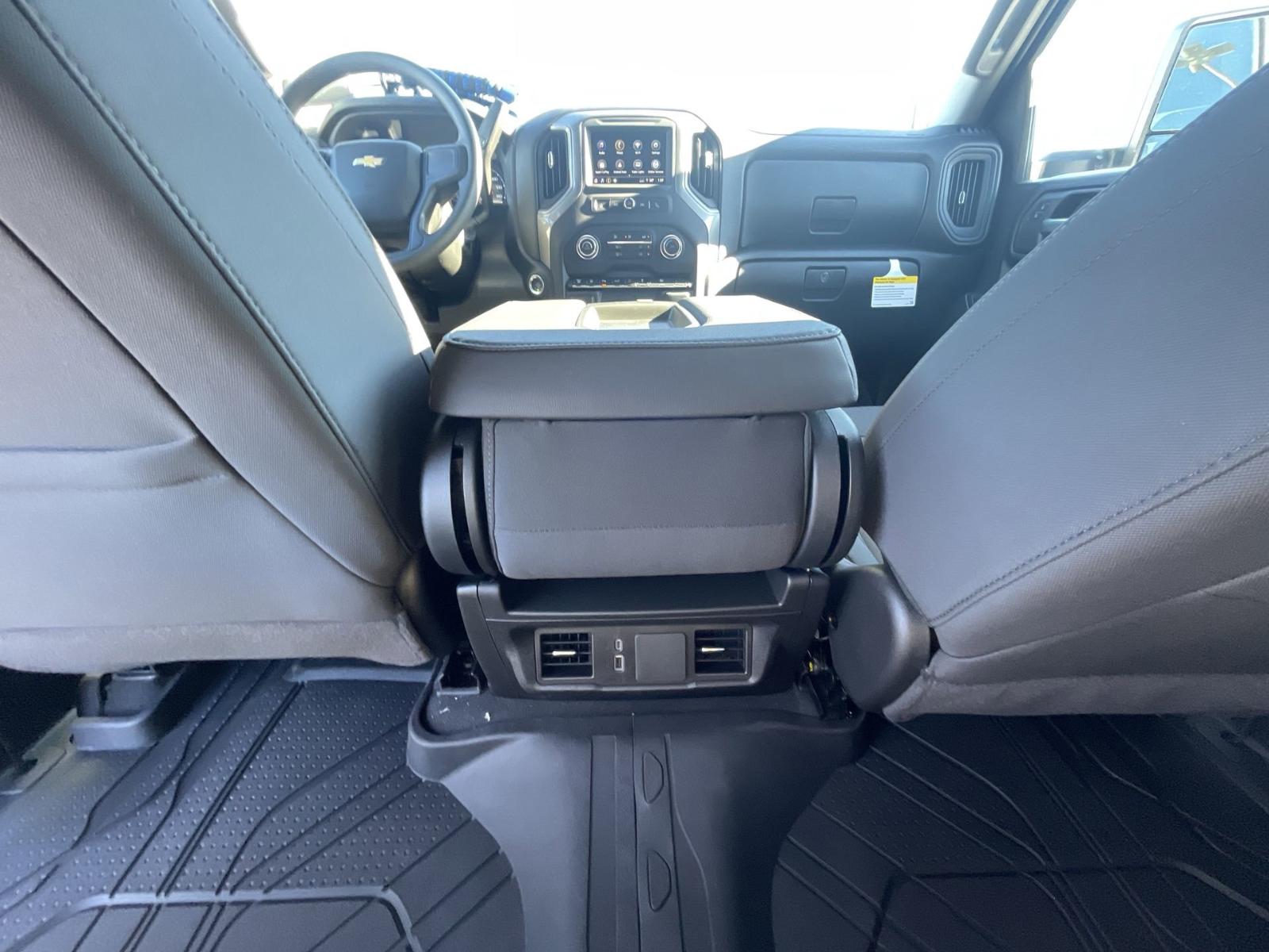 2025 Chevrolet Silverado 2500 HD Vehicle Photo in BENTONVILLE, AR 72712-4322
