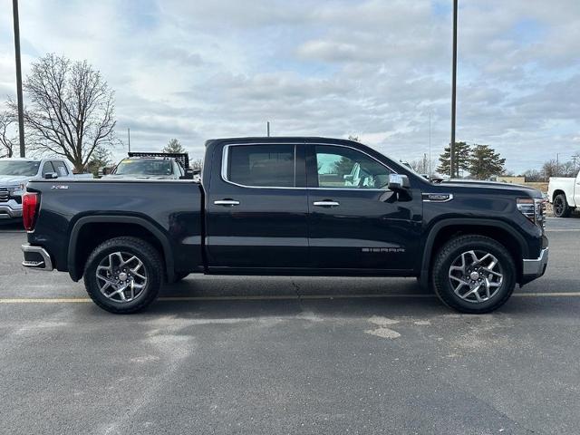 2022 GMC Sierra 1500 Vehicle Photo in COLUMBIA, MO 65203-3903