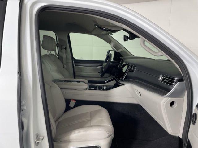 2023 Jeep Wagoneer L Vehicle Photo in PHOENIX, AZ 85014-3381