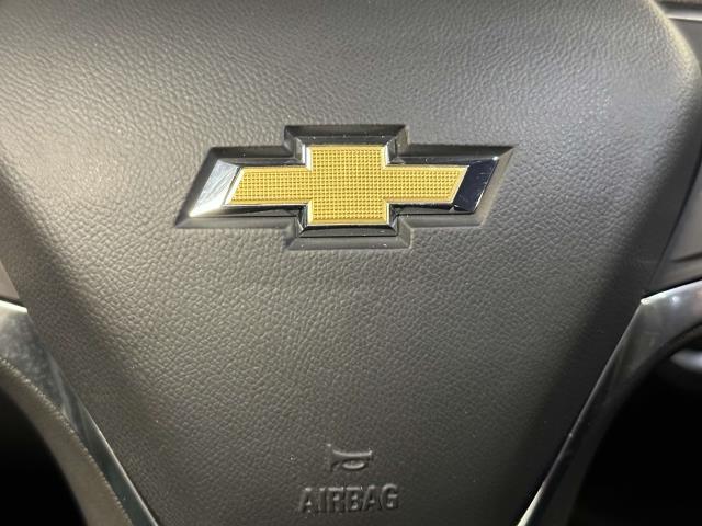 2022 Chevrolet Equinox Vehicle Photo in Roslyn, NY 11576