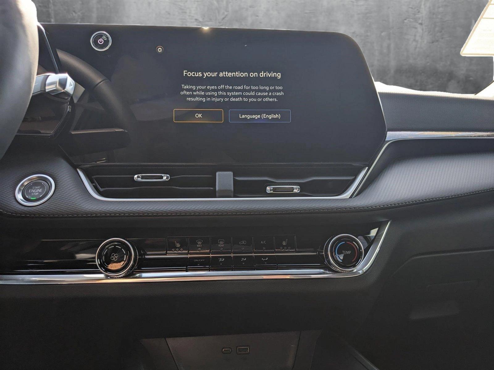 2025 Chevrolet Equinox Vehicle Photo in MIAMI, FL 33172-3015