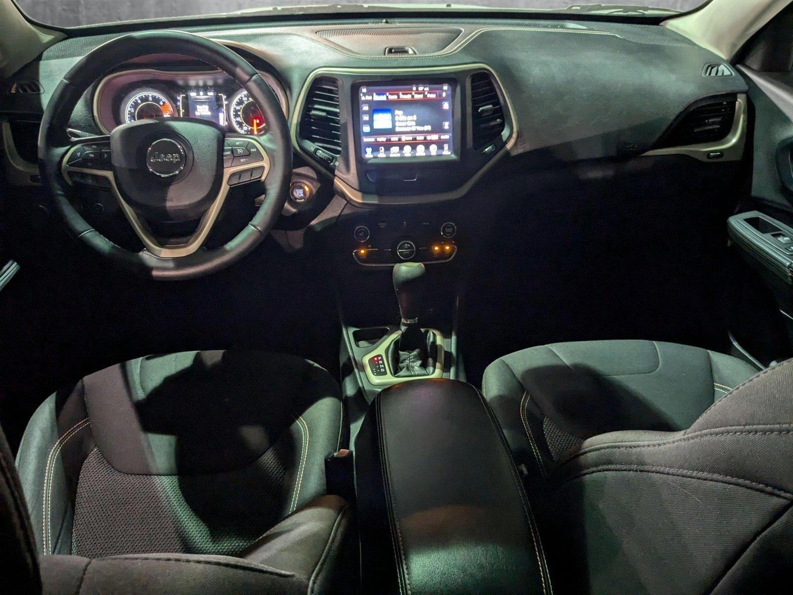 2016 Jeep Cherokee Vehicle Photo in MIAMI, FL 33134-2699