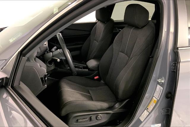 2023 Honda Accord Hybrid Vehicle Photo in Kansas City, MO 64114