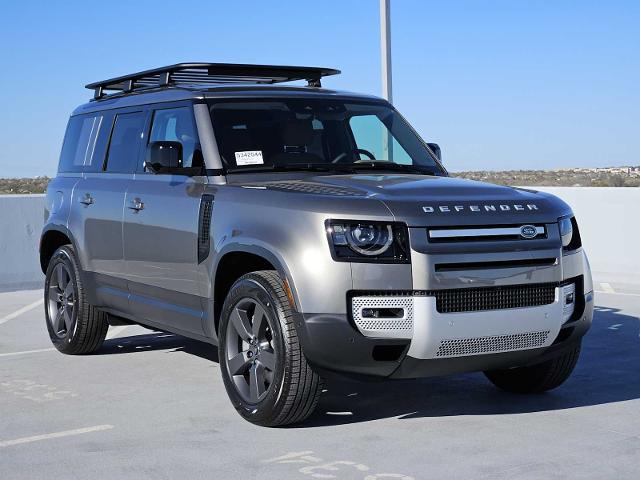 2025 Defender Vehicle Photo in AUSTIN, TX 78717