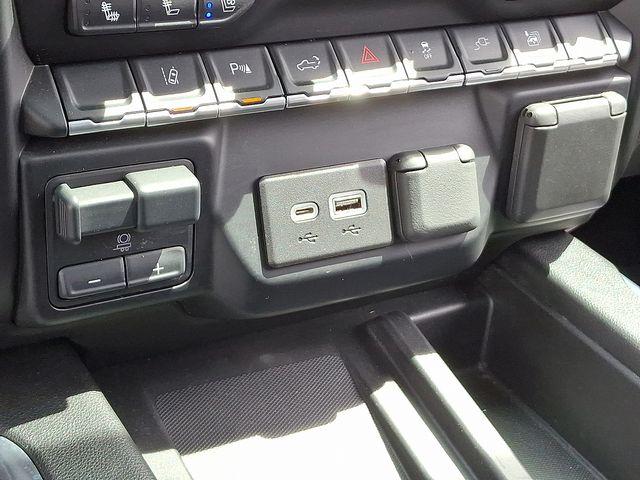 2022 GMC Sierra 2500 HD Vehicle Photo in DANBURY, CT 06810-5034