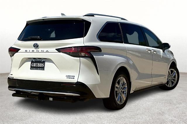 2021 Toyota Sienna Vehicle Photo in Houston, TX 77007