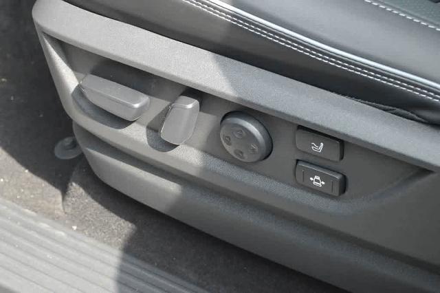 2025 INFINITI QX80 Vehicle Photo in Houston, TX 77090