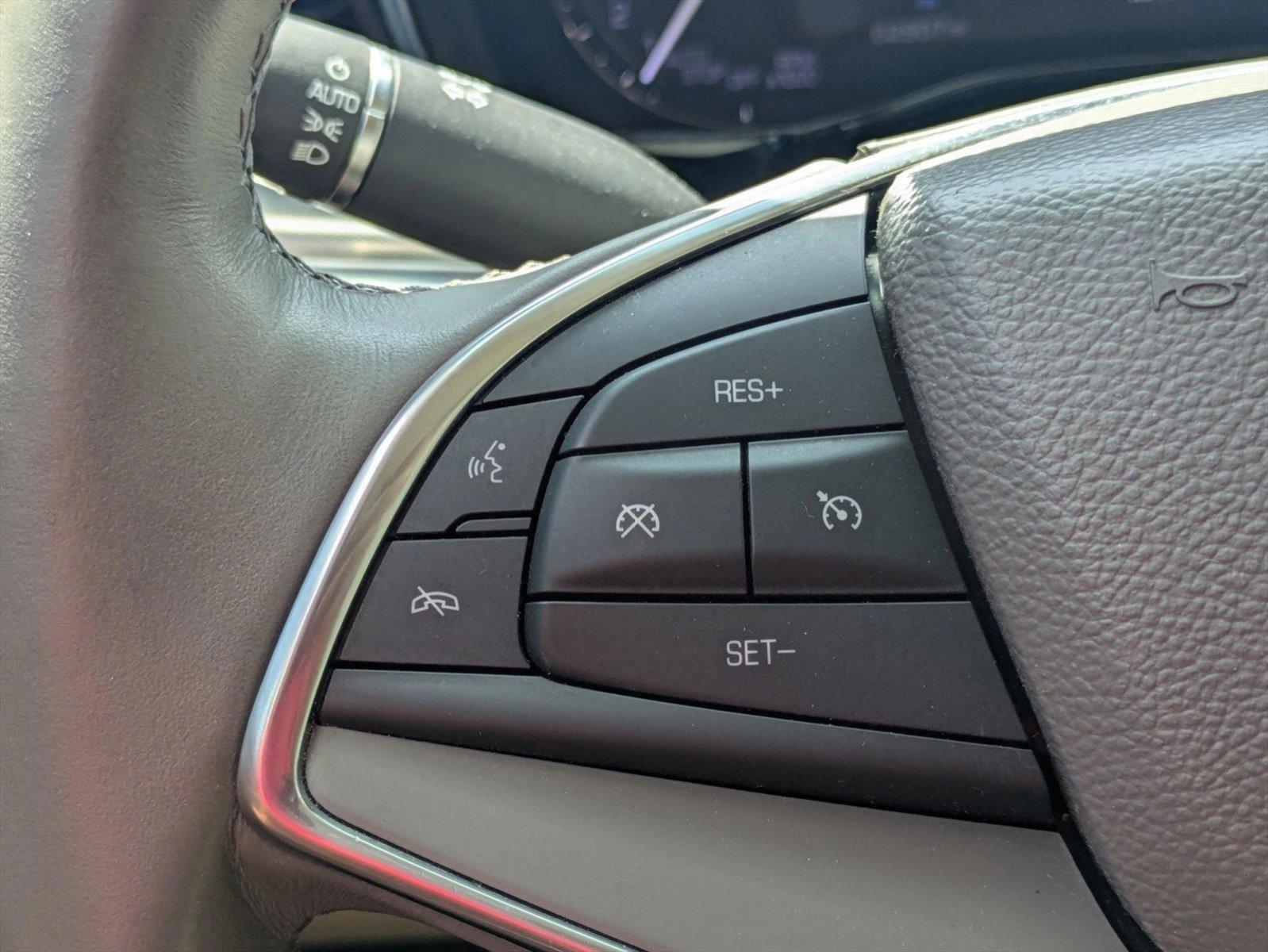 2017 Cadillac XT5 Vehicle Photo in GREENACRES, FL 33463-3207