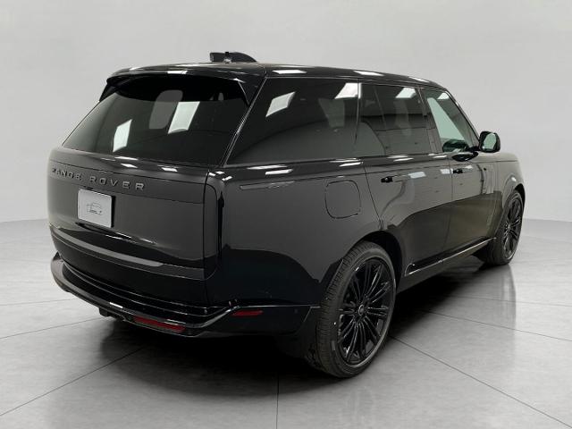 2025 Range Rover Vehicle Photo in Appleton, WI 54913