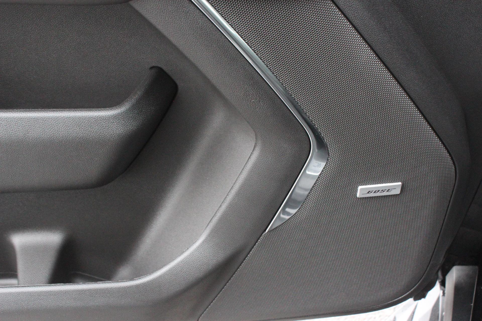 2025 GMC Yukon Vehicle Photo in AURORA, CO 80012-4011
