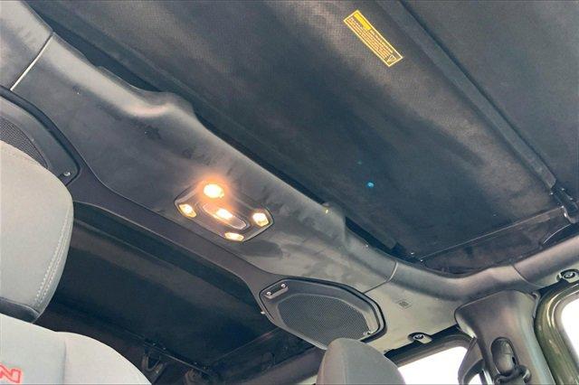 2021 Jeep Wrangler Vehicle Photo in KANSAS CITY, MO 64114-4502