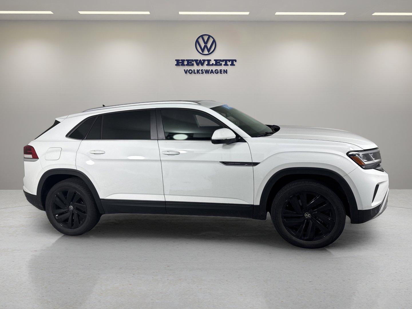 2022 Volkswagen Atlas Cross Sport Vehicle Photo in Georgetown, TX 78626