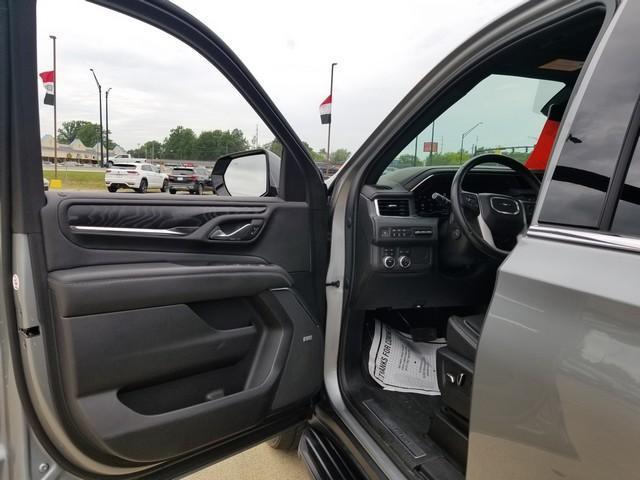 2023 GMC Yukon Vehicle Photo in ELYRIA, OH 44035-6349