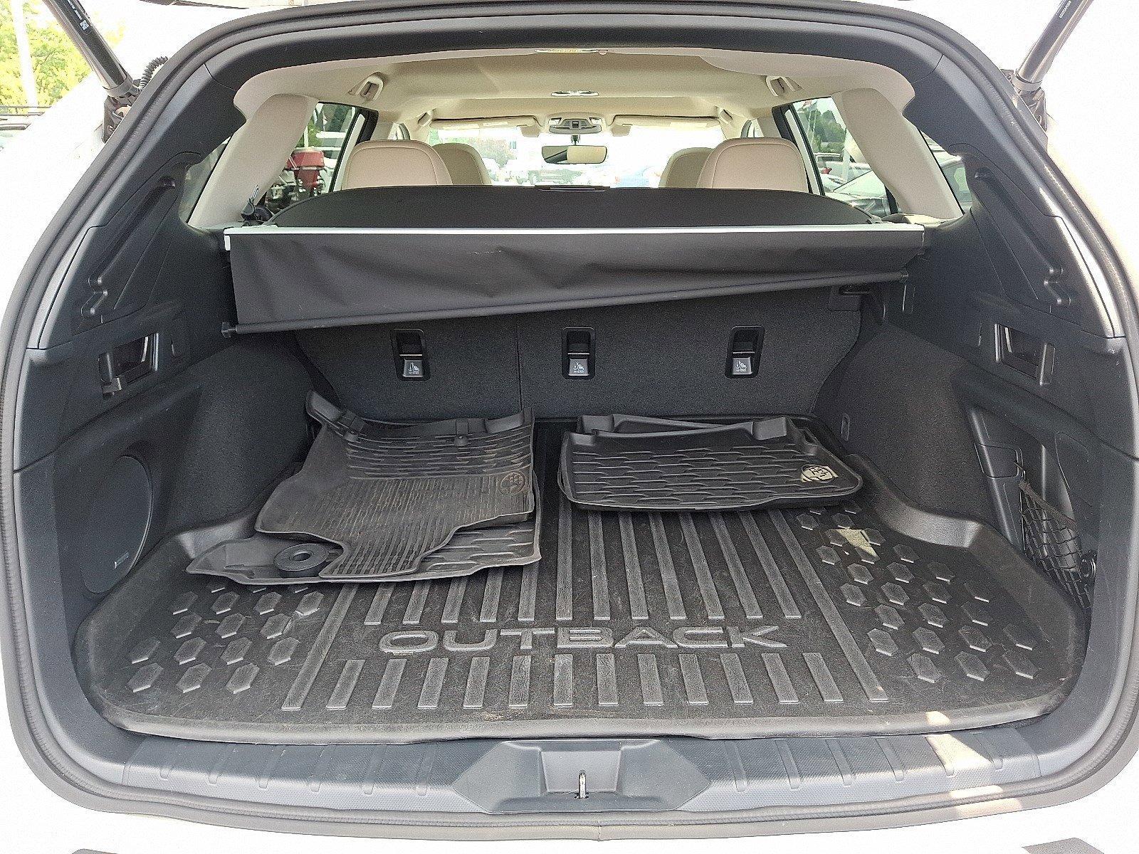 2022 Subaru Outback Vehicle Photo in Harrisburg, PA 17111