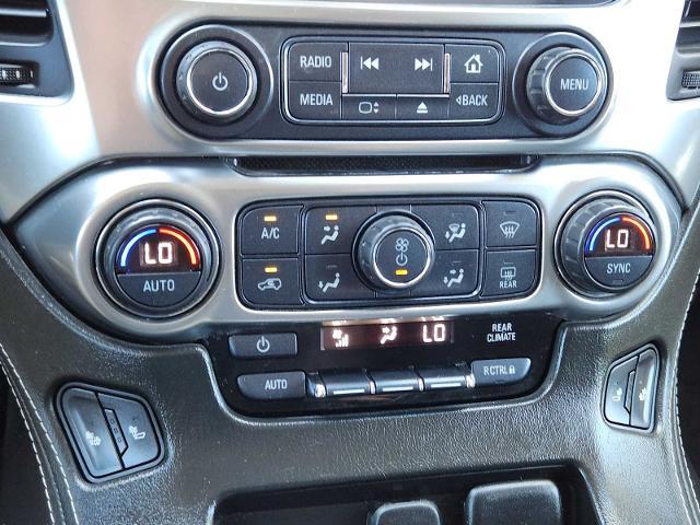 2019 Chevrolet Suburban Vehicle Photo in DENTON, TX 76210-9321
