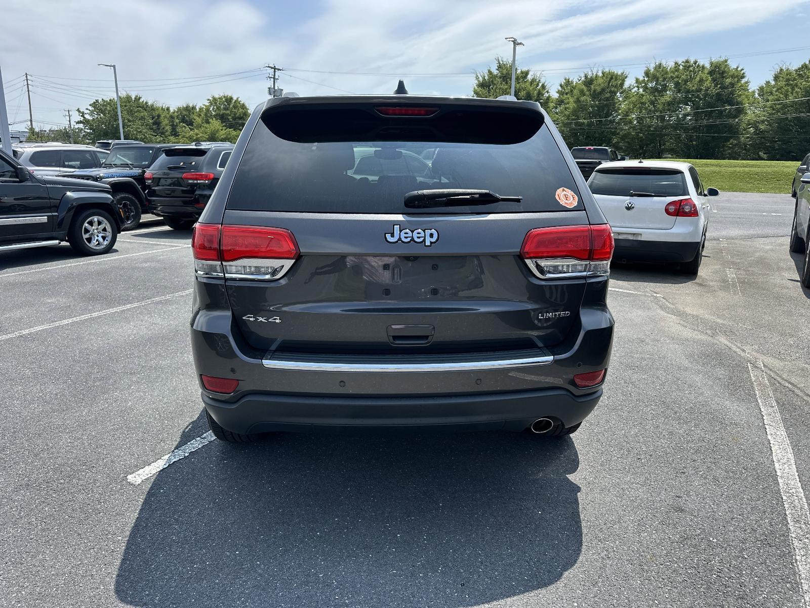 2017 Jeep Grand Cherokee Vehicle Photo in Mechanicsburg, PA 17050-1707