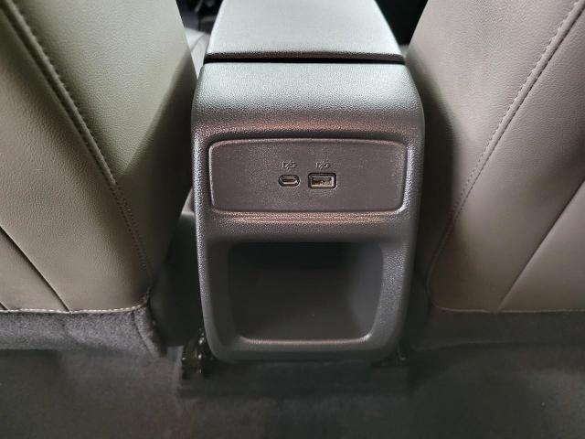 2025 Chevrolet Trax Vehicle Photo in APPLETON, WI 54914-4656