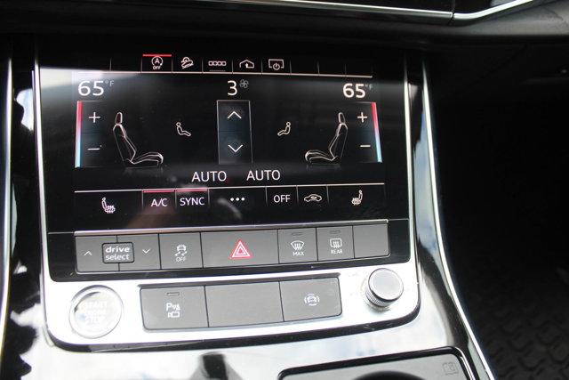 2023 Audi Q7 Vehicle Photo in HOUSTON, TX 77090