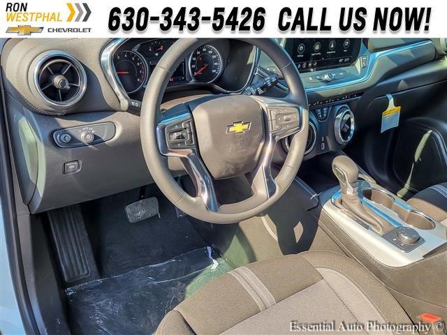 2025 Chevrolet Blazer Vehicle Photo in AURORA, IL 60503-9326