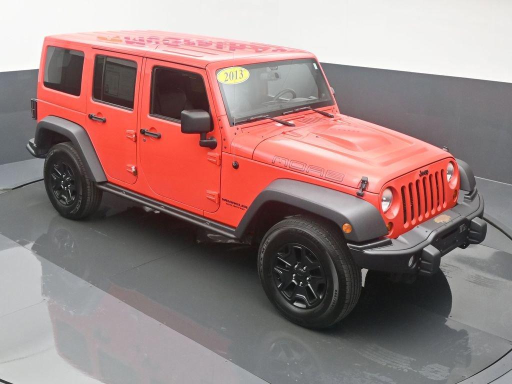 2013 Jeep Wrangler Unlimited Vehicle Photo in Cedar Rapids, IA 52402