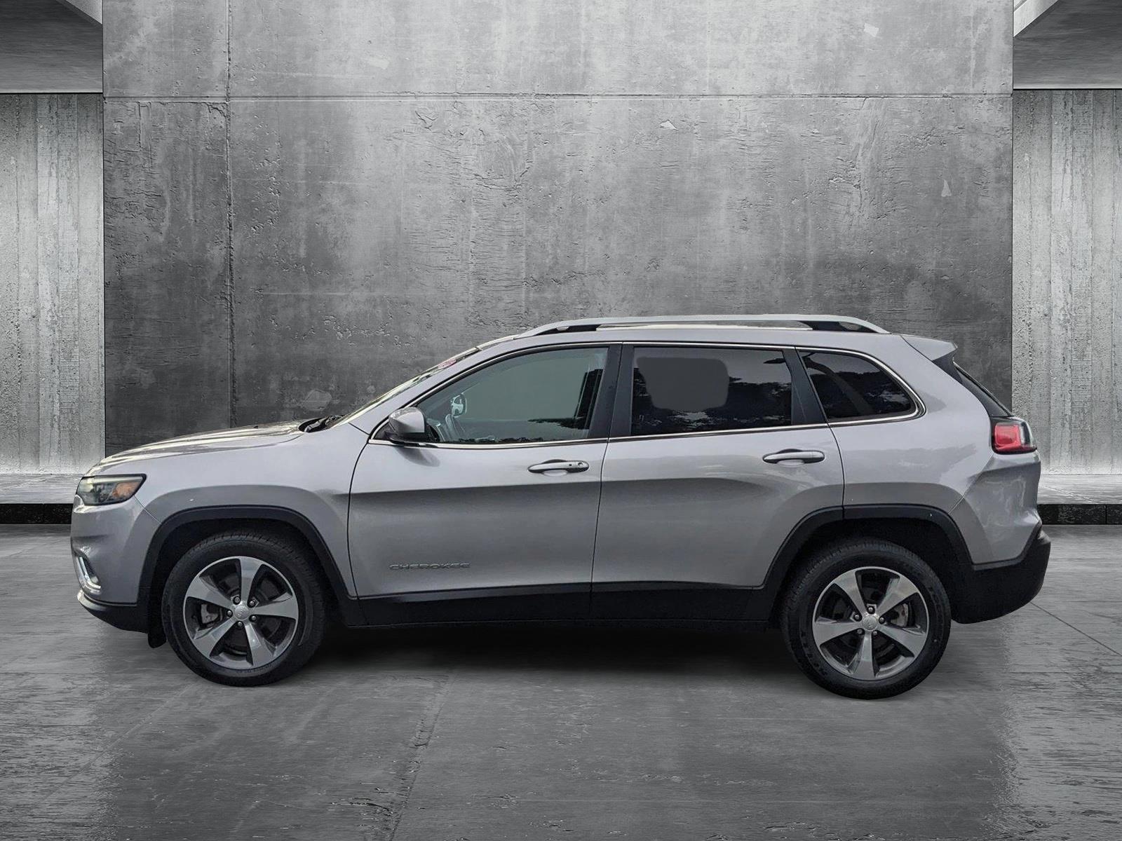 2019 Jeep Cherokee Vehicle Photo in Pembroke Pines, FL 33027