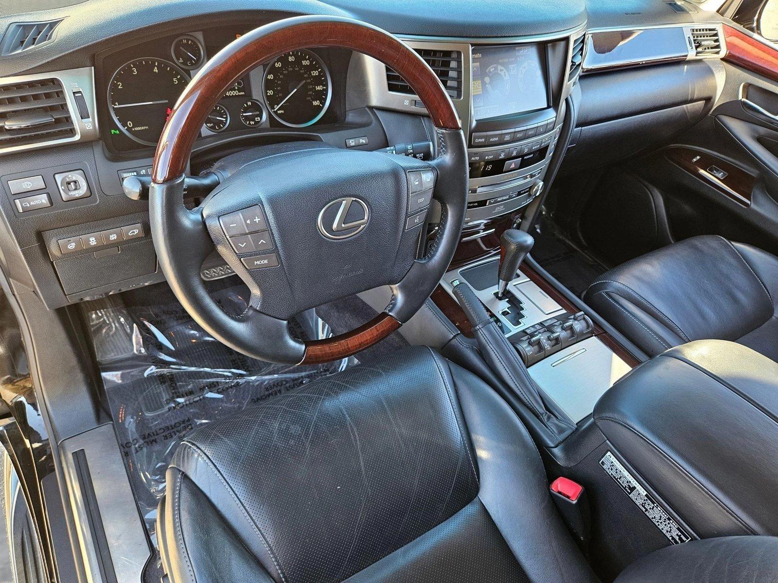 2013 Lexus LX 570 Vehicle Photo in HENDERSON, NV 89014-6702