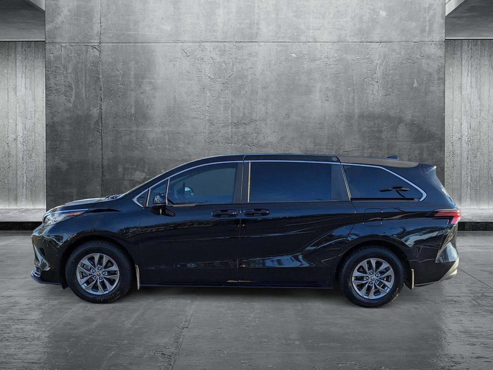 2021 Toyota Sienna Vehicle Photo in Sanford, FL 32771