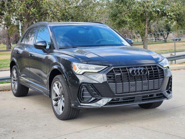 2025 Audi Q3 Vehicle Photo in HOUSTON, TX 77090