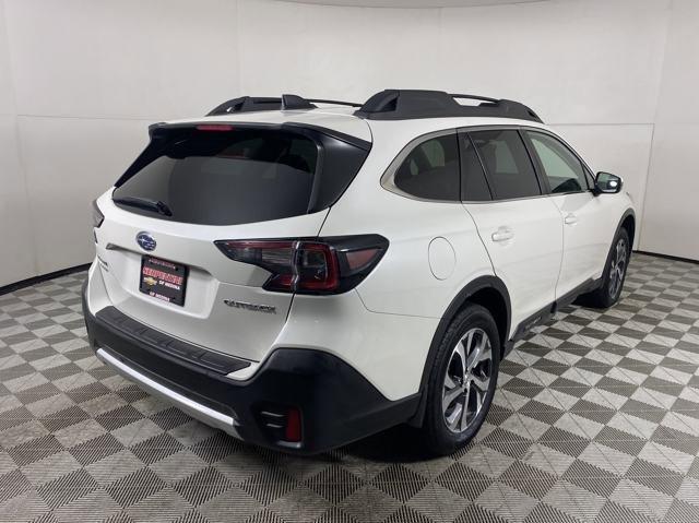 2022 Subaru Outback Vehicle Photo in MEDINA, OH 44256-9001