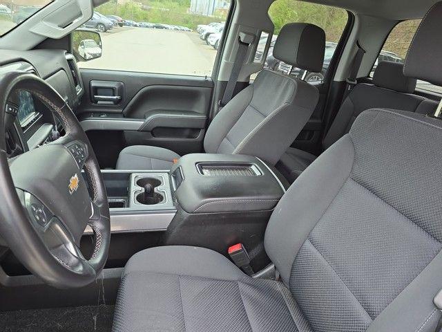 2018 Chevrolet Silverado 1500 Vehicle Photo in Pleasant Hills, PA 15236