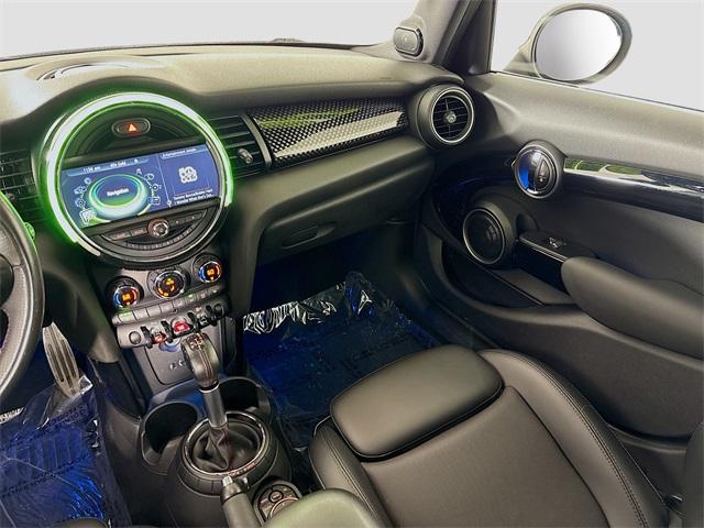 2015 MINI Cooper S Hardtop 4 Door Vehicle Photo in Puyallup, WA 98371