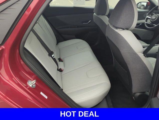 2023 Hyundai ELANTRA Vehicle Photo in Merrillville, IN 46410