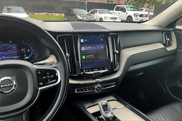 2022 Volvo XC60 Vehicle Photo in Houston, TX 77007