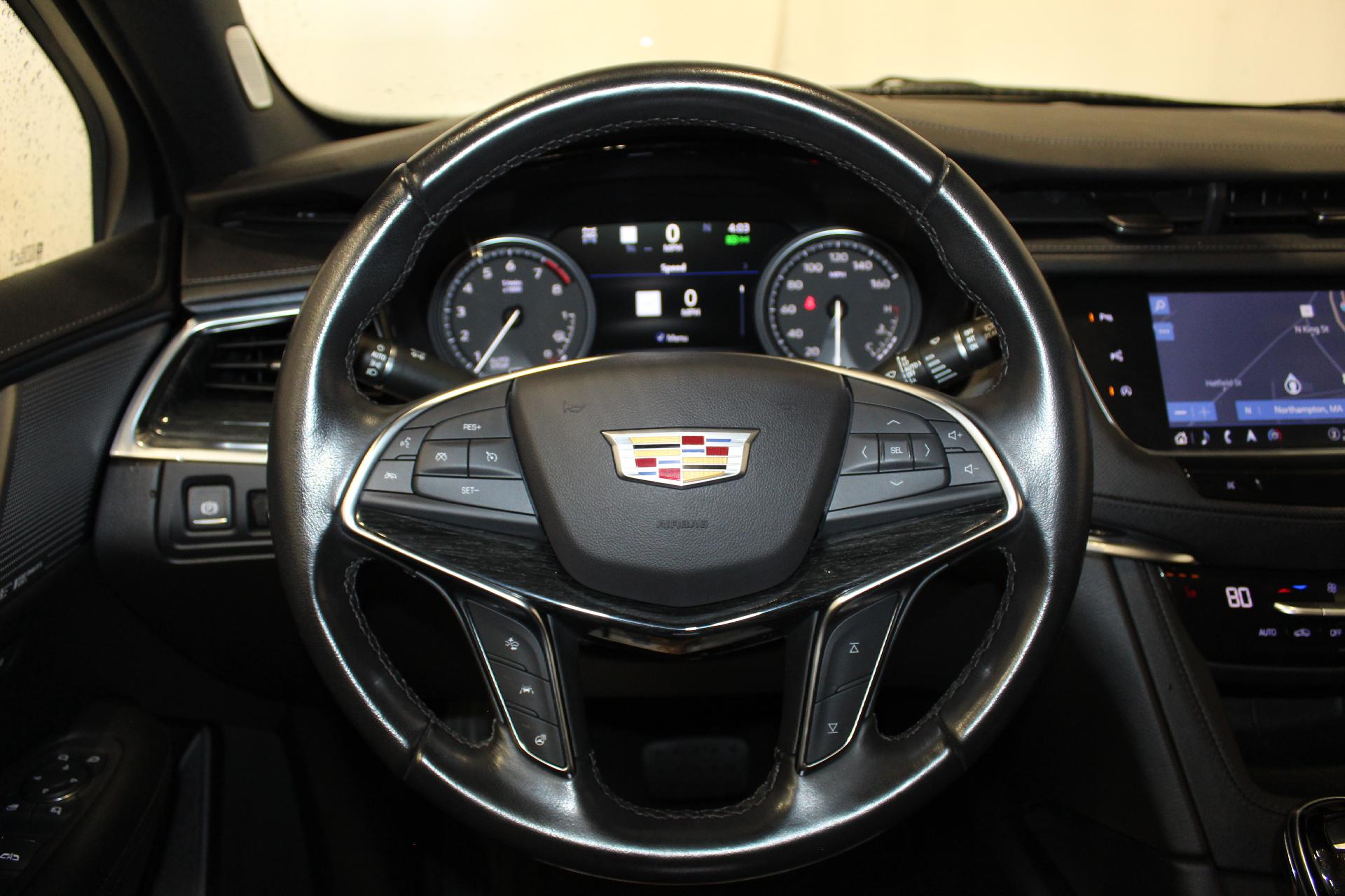 2022 Cadillac XT5 Vehicle Photo in NORTHAMPTON, MA 01060-1120