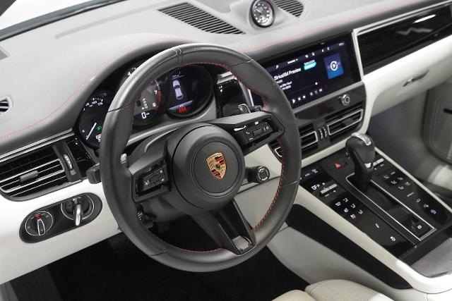 2024 Porsche Macan Vehicle Photo in GRAPEVINE, TX 76051