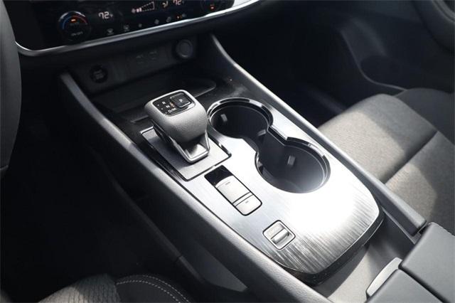 2025 Nissan Rogue Vehicle Photo in Hazelwood, MO 63042